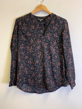 Hilary Radley Black Floral Split-Neck Long Sleeve Blouse